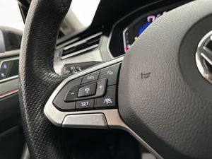 Volkswagen Passat bild 19