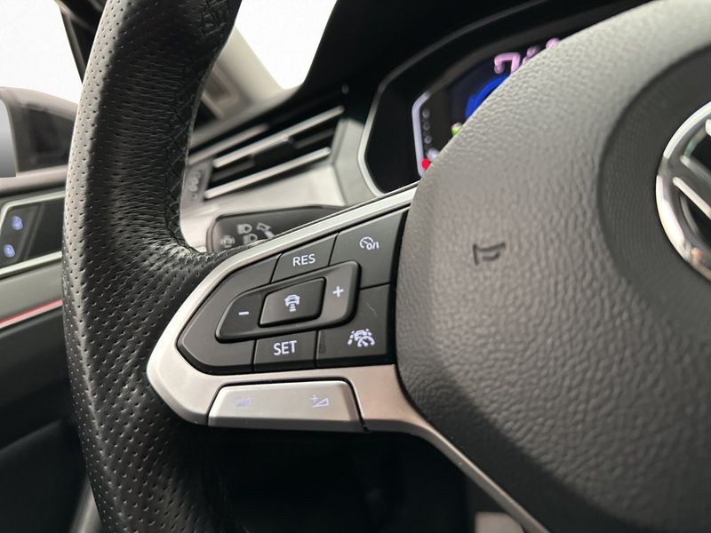 Volkswagen Passat bild 19