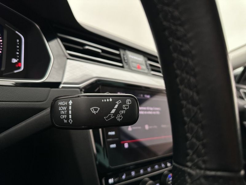 Volkswagen Passat bild 21