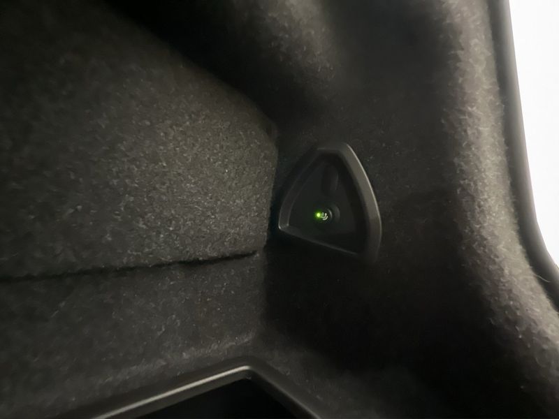 BMW i5 bild 36