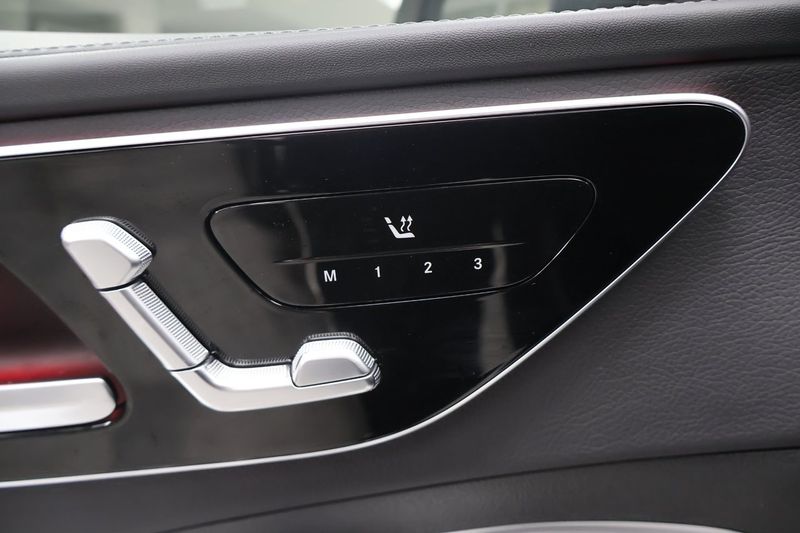 Mercedes C300 bild 18