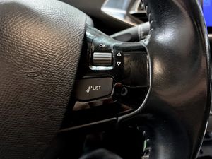 Peugeot 308 SW bild 9