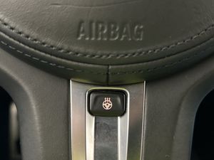 BMW 330 bild 17
