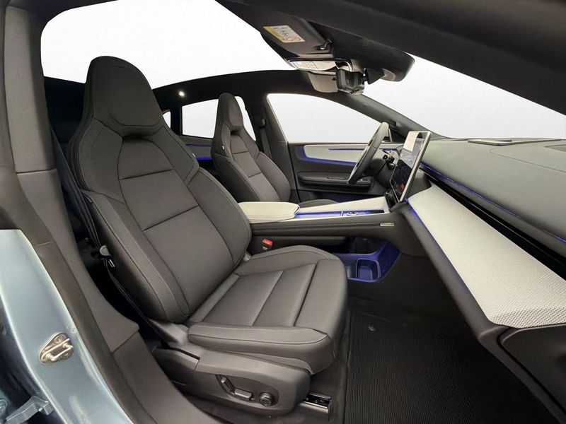 Polestar 4 bild 32