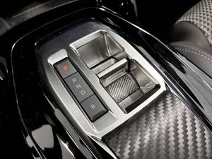 Peugeot e-2008 bild 11
