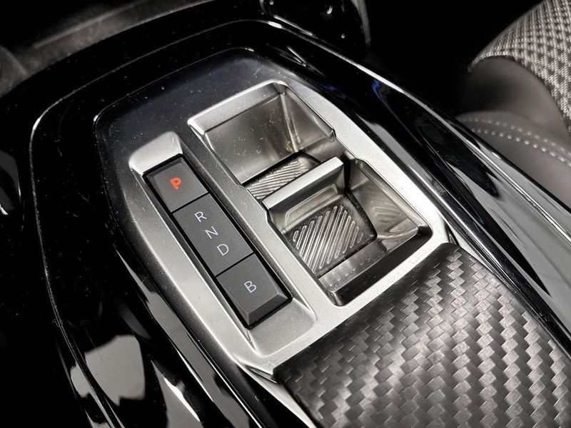 Peugeot e-2008 bild 11