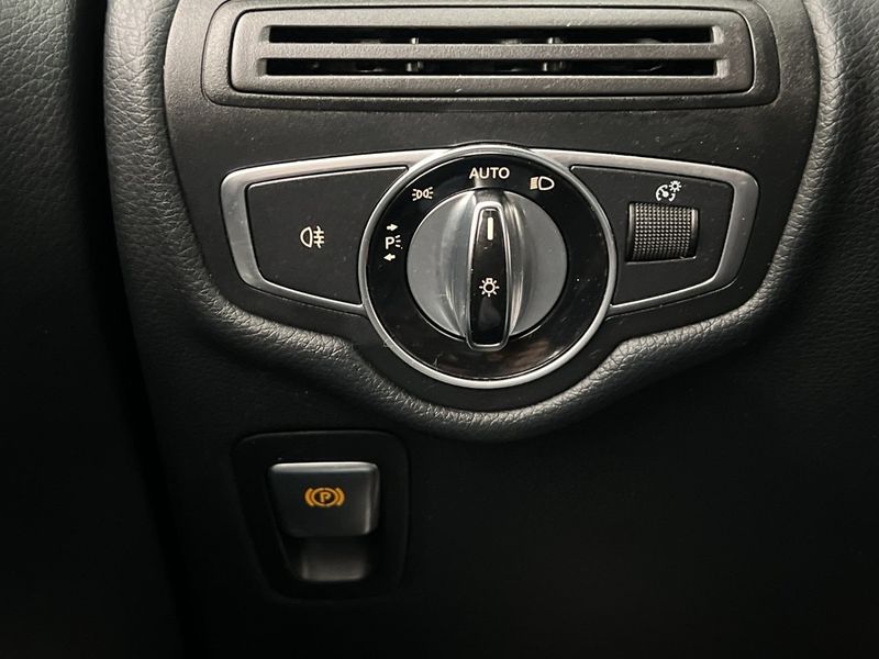 Mercedes V220 bild 17