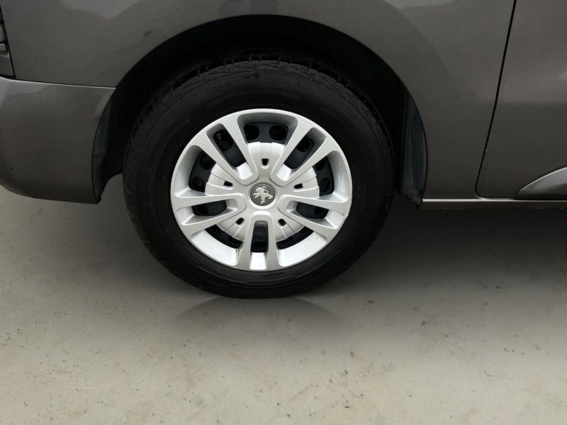 Peugeot e-Expert bild 30