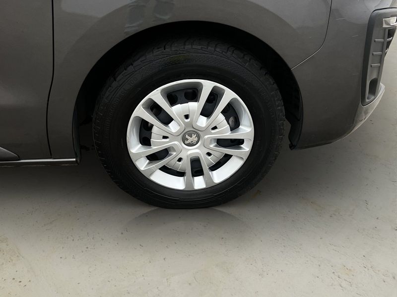 Peugeot e-Expert bild 31