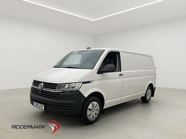 Volkswagen Transporter L2 Värmare Drag CARPLAY B-Kamera Moms - 2023