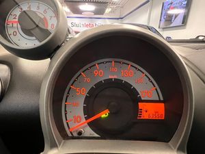 Peugeot 107 bild 15
