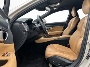Volvo V90 bild 10