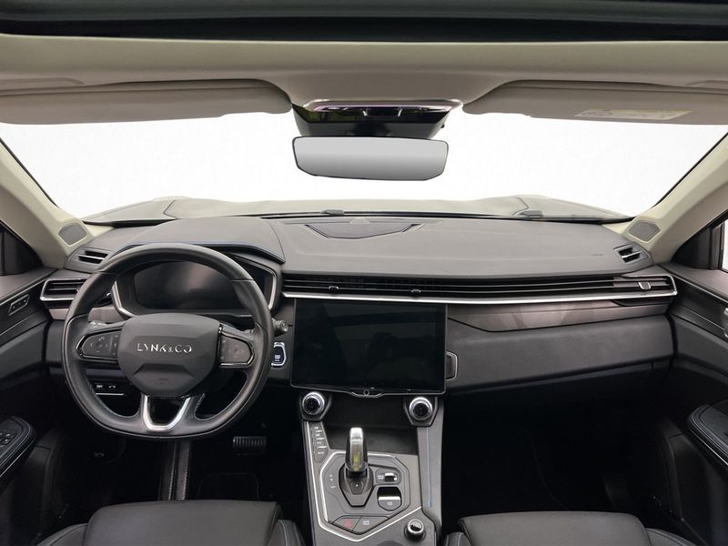 Lynk & Co 01 bild 16
