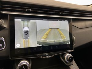 Lynk & Co 01 bild 22
