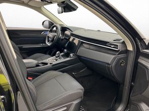 Lynk & Co 01 bild 28