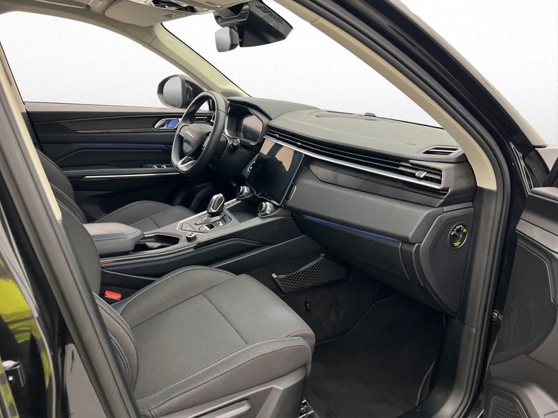 Lynk & Co 01 bild 28