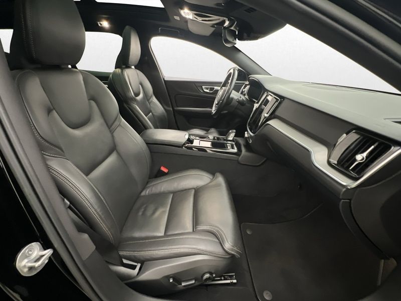 Volvo V60 bild 27