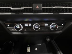 Honda ZR-V bild 12