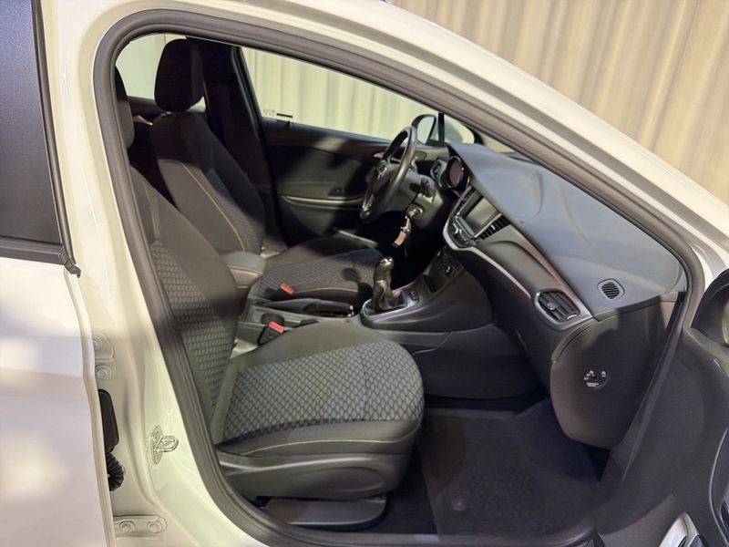 Opel Astra bild 14