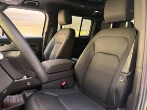 Land Rover Defender bild 11