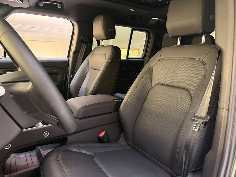 Land Rover Defender bild 11
