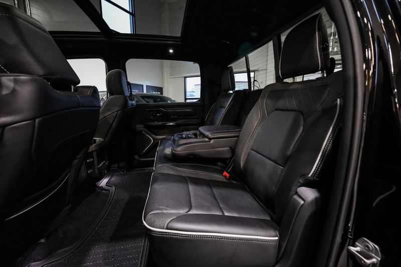 Dodge Ram bild 24