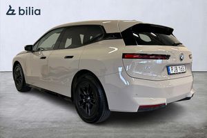 BMW iX bild 5