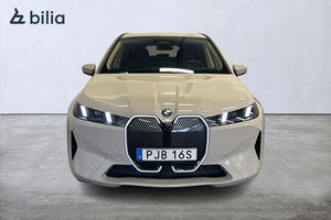 BMW iX bild 2