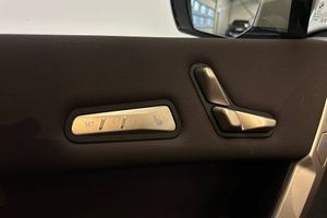 BMW iX bild 19