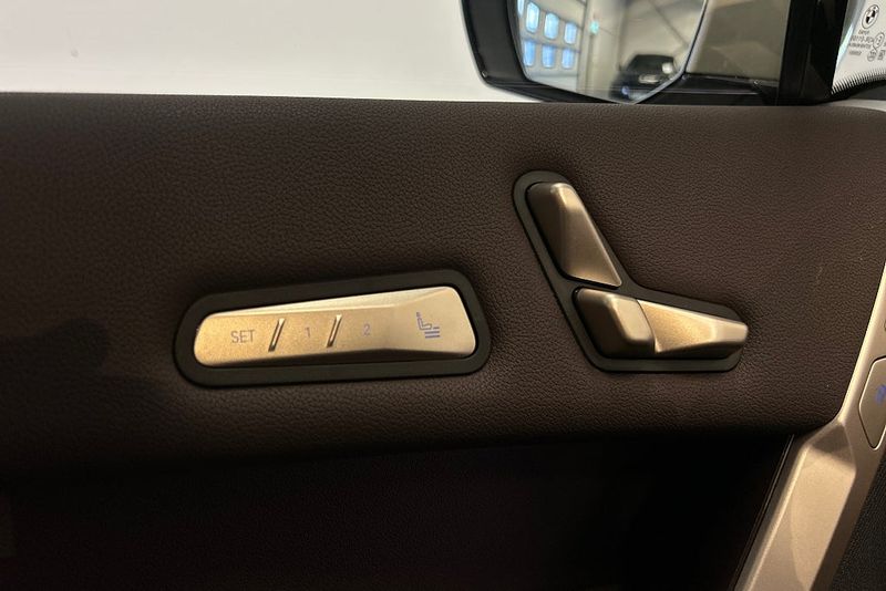 BMW iX bild 19