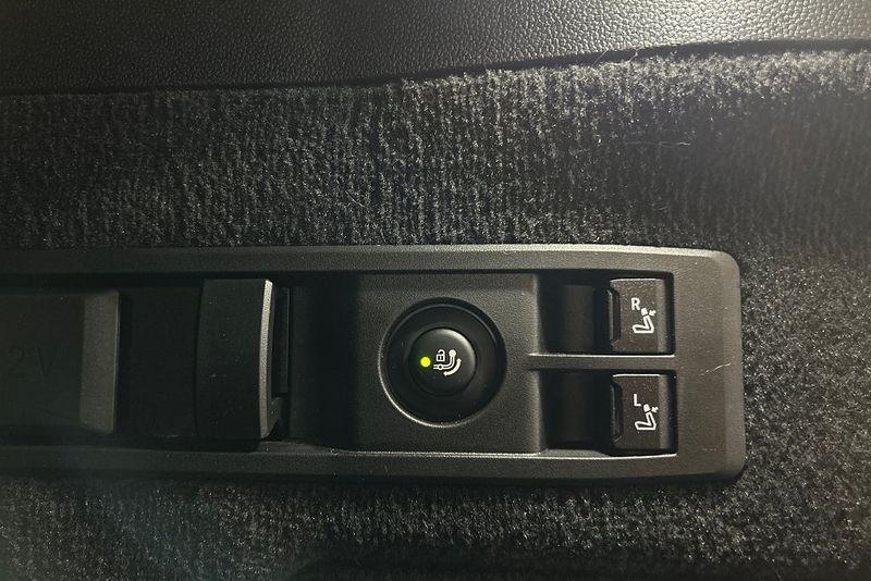 BMW iX bild 23