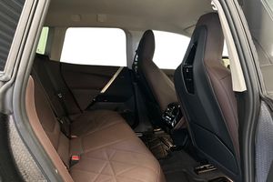 BMW iX bild 21