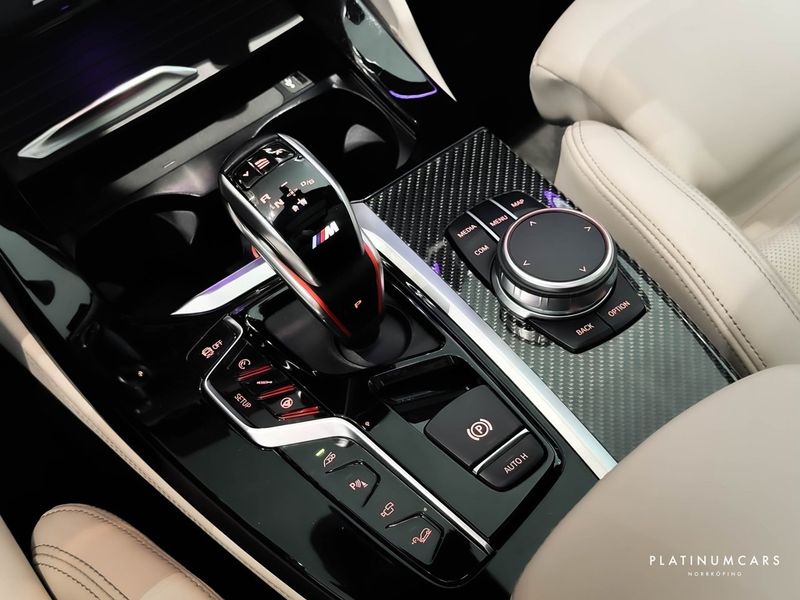 BMW X4 M bild 18