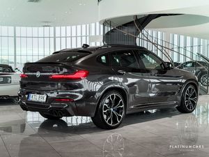 BMW X4 M bild 24