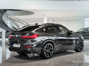 BMW X4 M bild 2