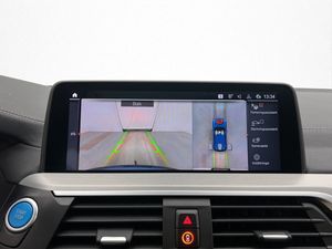 BMW iX3 bild 22