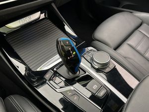 BMW iX3 bild 27