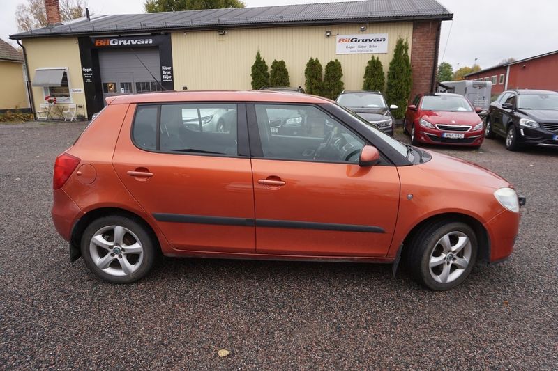 Skoda Fabia bild 2