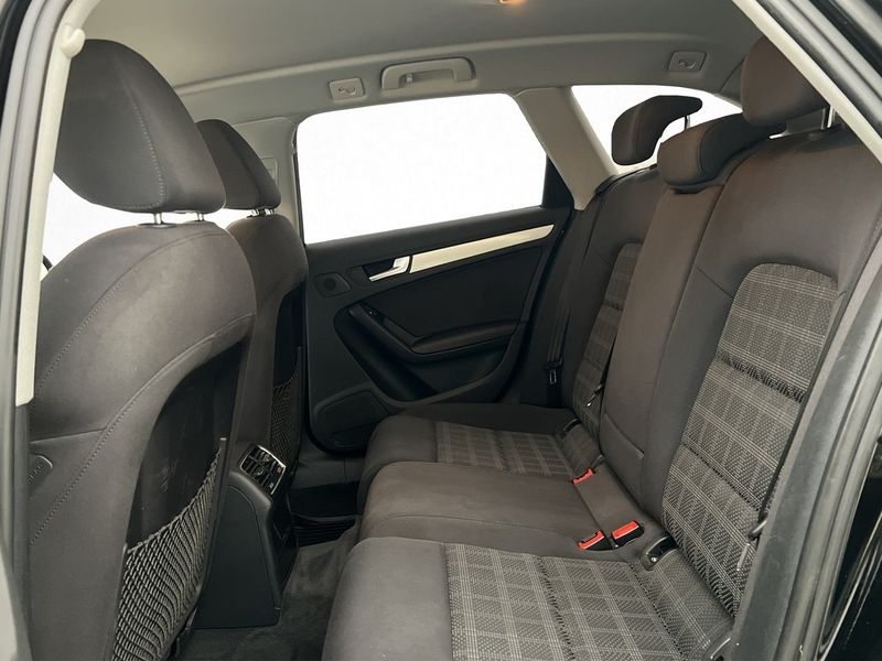Audi A4 bild 25