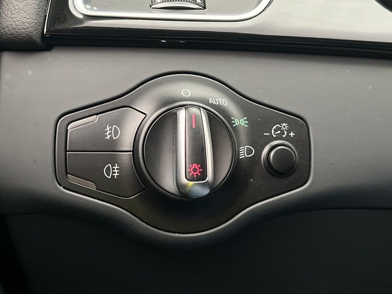 Audi A4 bild 15