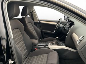 Audi A4 bild 24