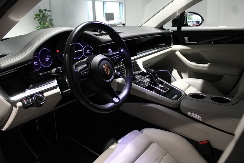 Porsche Panamera bild 10