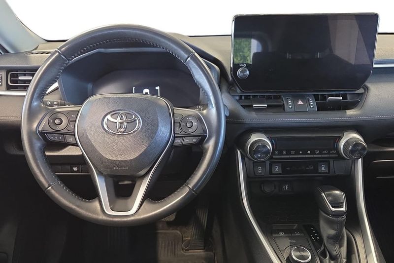 Toyota RAV4 bild 12