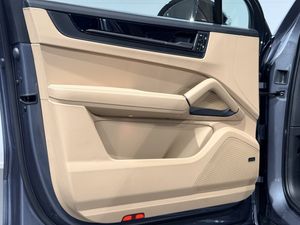 Porsche Cayenne bild 14