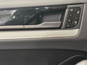 Porsche Cayenne bild 12