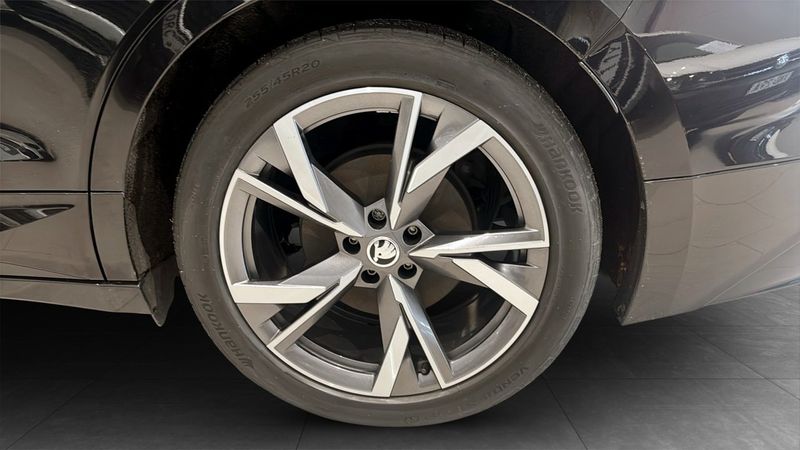Skoda Enyaq bild 11