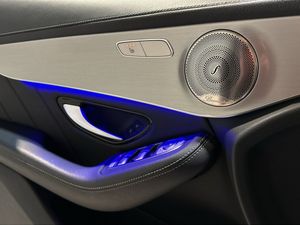 Mercedes GLC300 bild 18