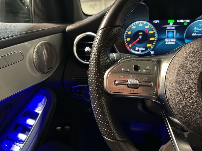Mercedes GLC300 bild 19