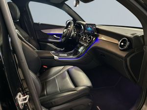 Mercedes GLC300 bild 10