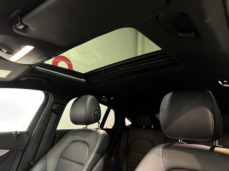 Mercedes GLC300 bild 17